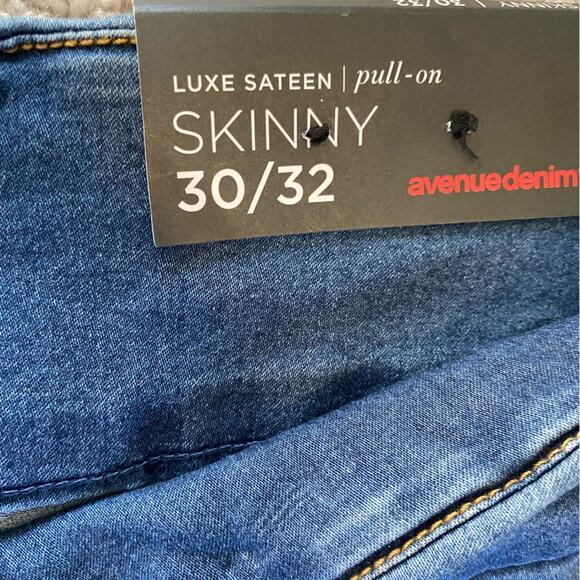Avenue Jeans Womens Size 30 NEW Stretchy Skinny Straight Pull On Casual Denim - Picture 7 of 8